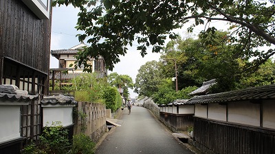 鉺